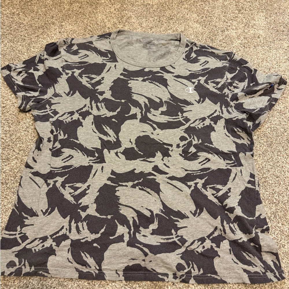 Size L Champion Men's Gray Patterned Tee